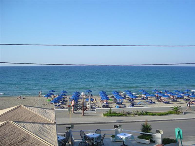 Flisvos Beach (Adults Only) Apartment Rethymno  Bagian luar foto